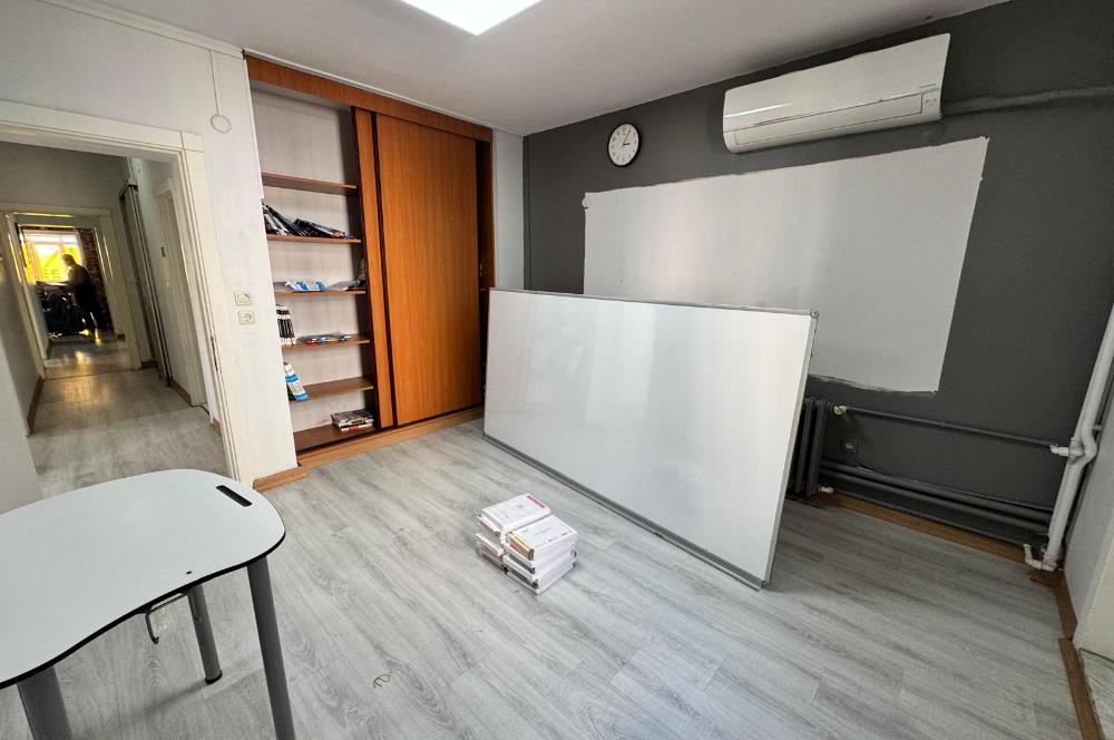 BAĞDAT CADDESİ'NE CEPHELİ KİRALIK 160 M2 NET HER İŞE UYGUN OFİS