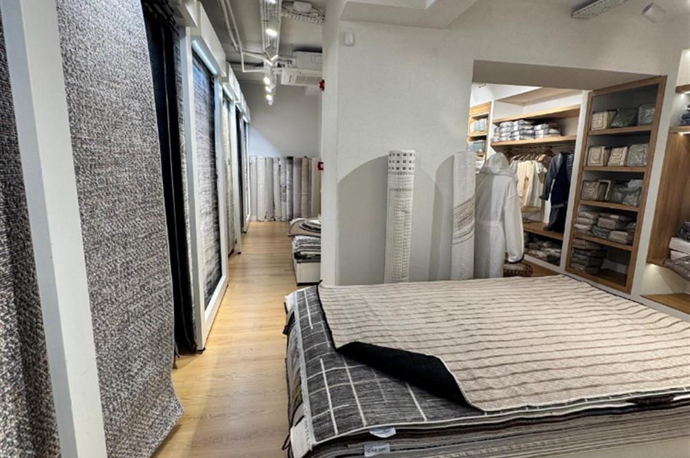 BAĞDAT CADDESİ ÜZERİ 125 M2 ÖN KULLANIMLI TOPLAM 375 M2 DÜKKAN