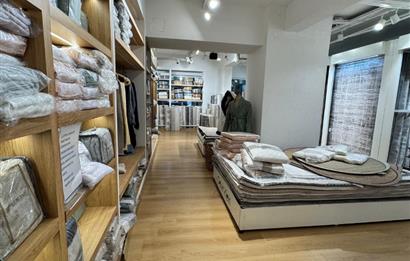 BAĞDAT CADDESİ ÜZERİ 125 M2 ÖN KULLANIMLI TOPLAM 375 M2 DÜKKAN