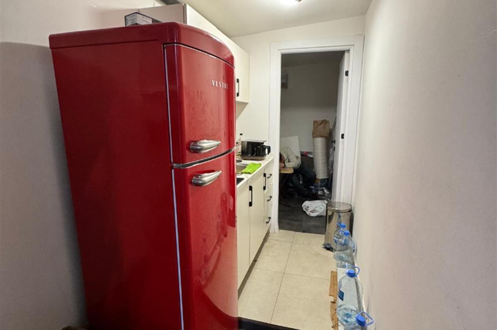 BAĞDAT CADDESİ ÜZERİ 125 M2 ÖN KULLANIMLI TOPLAM 375 M2 DÜKKAN