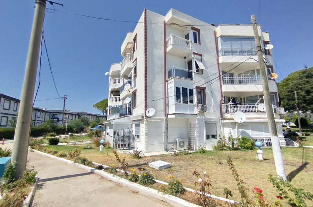 Ayvalik Sarimsakli Satilik Deniz Manzarali 2+1 Yazlik