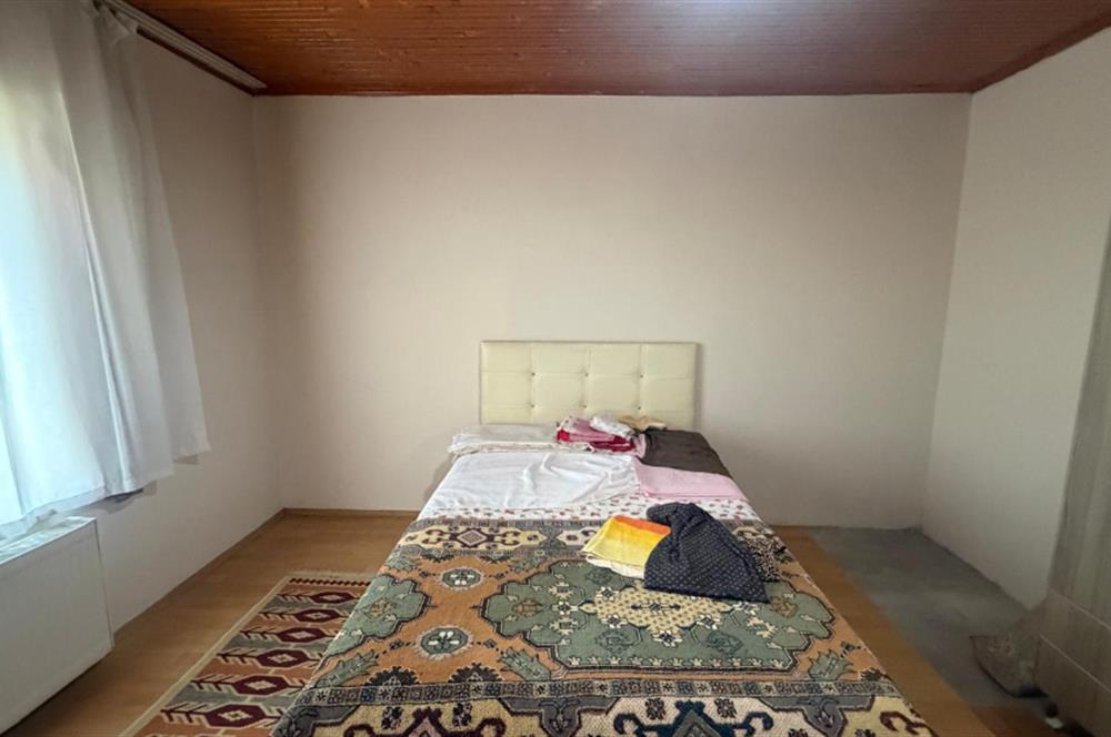 meltepe'de çatı katı eşyalı kiralık daire
