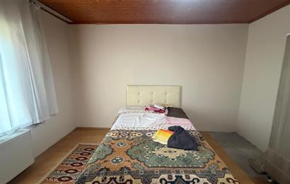 meltepe'de çatı katı eşyalı kiralık daire