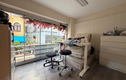 Bahariye Caddesine 1.Bina 50m2 Net Asma Katlı Satılık Dükkan