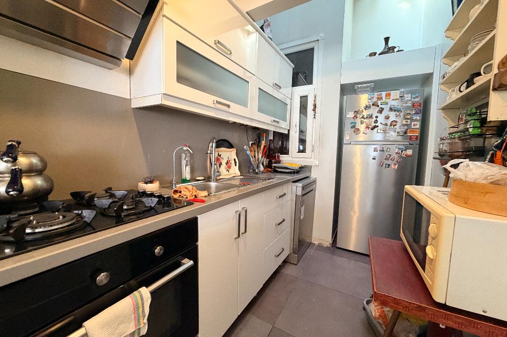 Caferağa'da Kısmi Deniz Manzaralı, 100m² Net 3+1 Satılık Daire