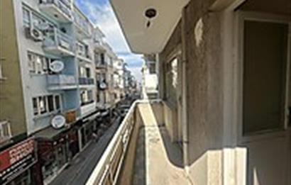 ÜÇYOL MEYDANIN'DA SATILIK 2+1 KAPALI MUTFAK DAİRE