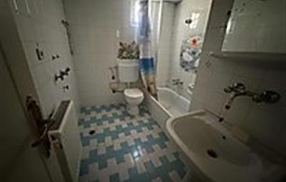 ÜÇYOL MEYDANIN'DA SATILIK 2+1 KAPALI MUTFAK DAİRE