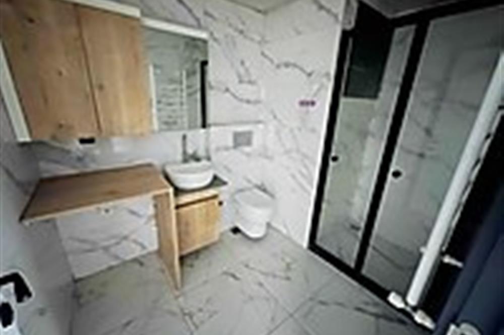 MENEMEN IRMAK MAH.HAVUZLU SİTEDE KİRALIK 3+1