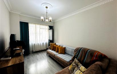 ÜSKÜDARIN KALBİNDE EŞSİZ DENİZ MANZARALI SATILIK 2+1 DAİRE