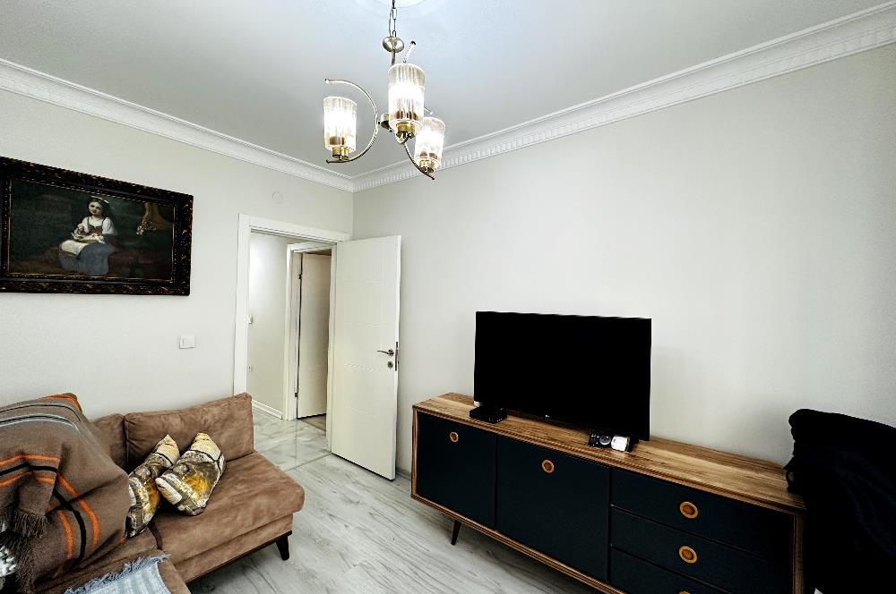 ÜSKÜDARIN KALBİNDE EŞSİZ DENİZ MANZARALI SATILIK 2+1 DAİRE