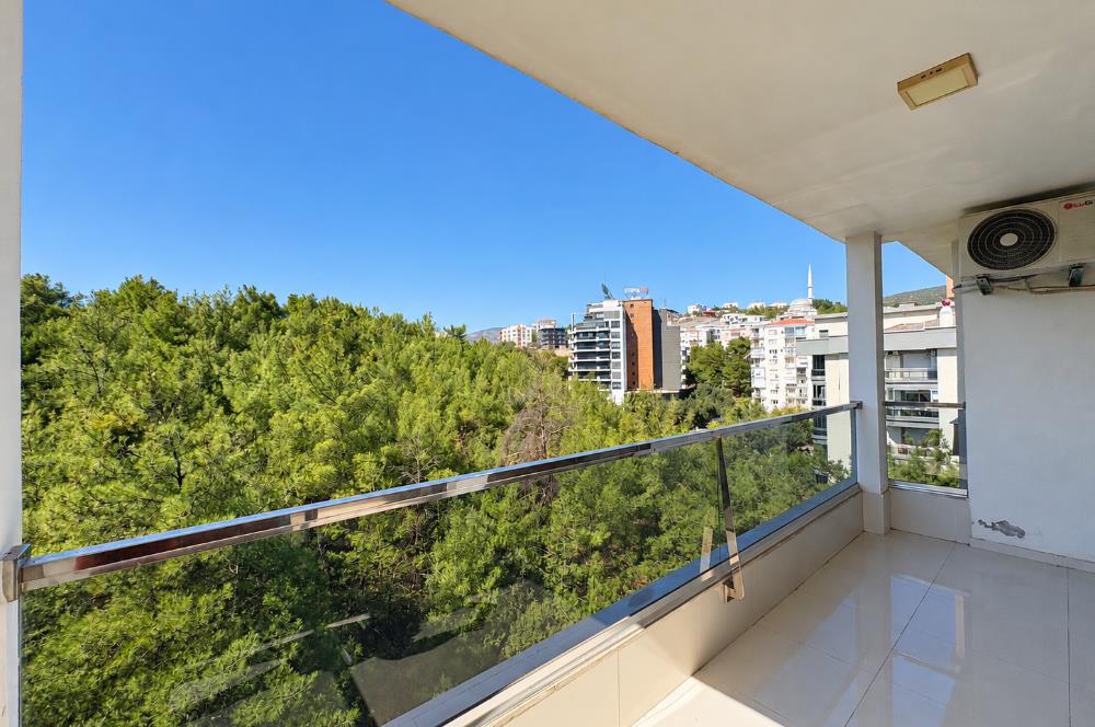 Bornova Evka 3 Gültekin Konakları'nda, 3 Cepheli Kiralık 4+1