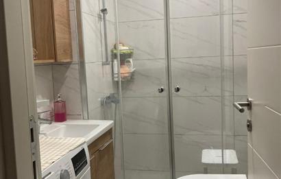 Üsküdar Barbaros'ta Satılık Lüks 2+1 Site İçi Daire