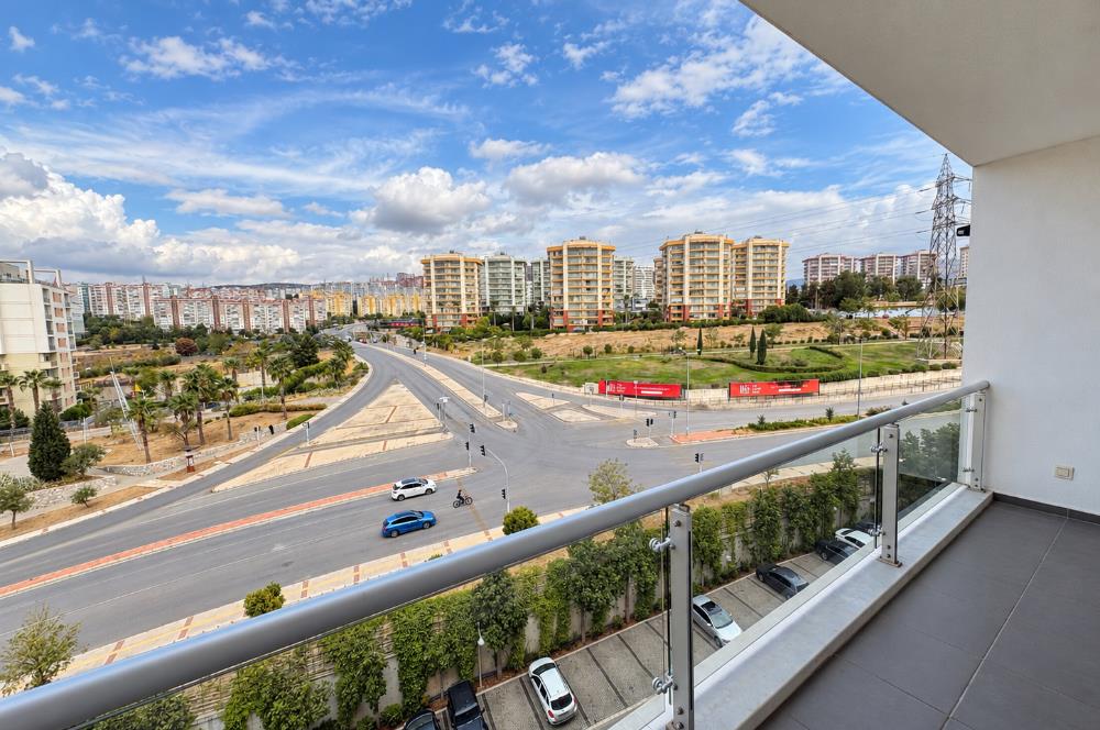 KARŞIYAKA SOYAK SİESTA BLUE SİTESİ'NDE EŞYALI KİRALIK 1+1 DAİRE