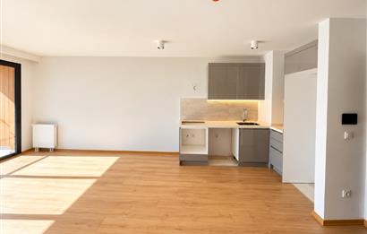 YENIŞEHIR MEF CADDE DE SATILIK1+1 DAİRE