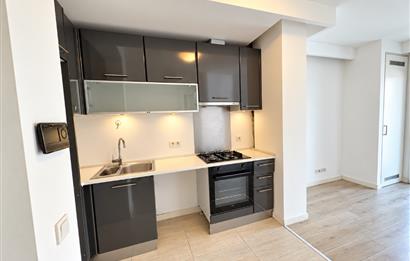 KARŞIYAKA SOYAK SİESTA BLUE SİTESİ'NDE EŞYALI KİRALIK 1+1 DAİRE