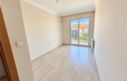 ÇİĞLİ UĞUR MUMCU MAH.BİNTAŞ PARK EVLERİNDE KİRALIK 1+1 DAİRE
