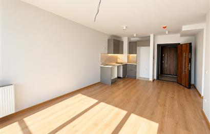 YENIŞEHIR MEF CADDE DE SATILIK1+1 DAİRE