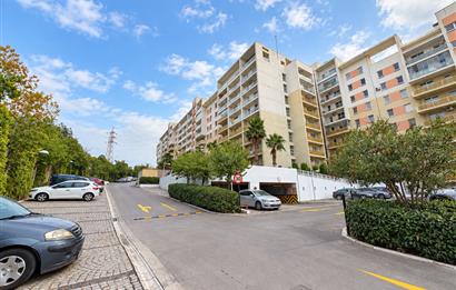 KARŞIYAKA SOYAK SİESTA BLUE SİTESİ'NDE EŞYALI KİRALIK 1+1 DAİRE