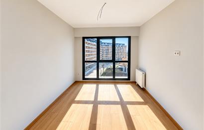 YENIŞEHIR MEF CADDE DE SATILIK1+1 DAİRE