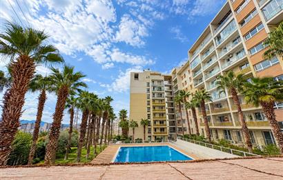KARŞIYAKA SOYAK SİESTA BLUE SİTESİ'NDE EŞYALI KİRALIK 1+1 DAİRE