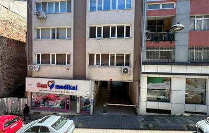 KADIKÖY RASİMPAŞA FULL EŞYALI KİRALIK 1+1