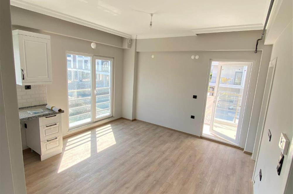 CENTURY 21'DEN CUMHURİYETTE 1+1 SATILIK DAİRE!
