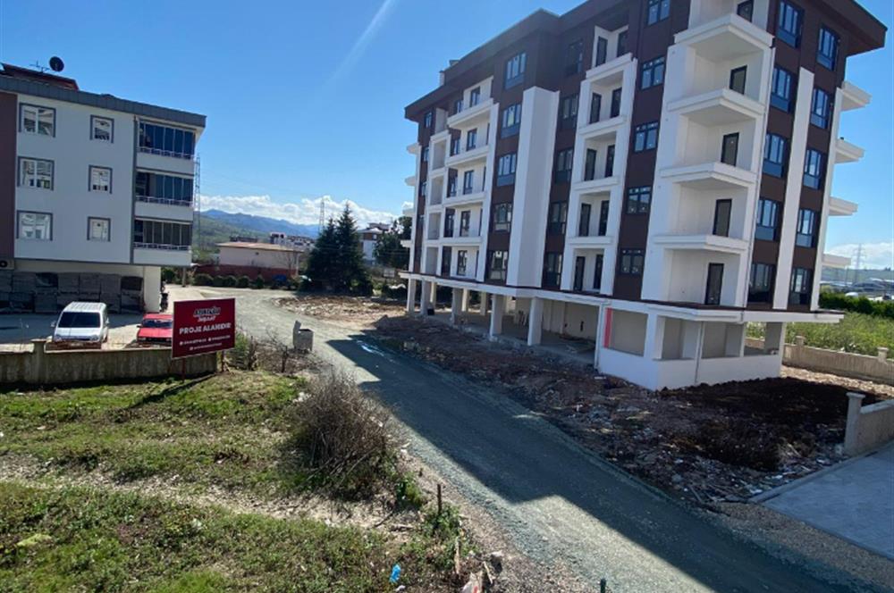 CENTURY 21'DEN CUMHURİYETTE 1+1 SATILIK DAİRE!