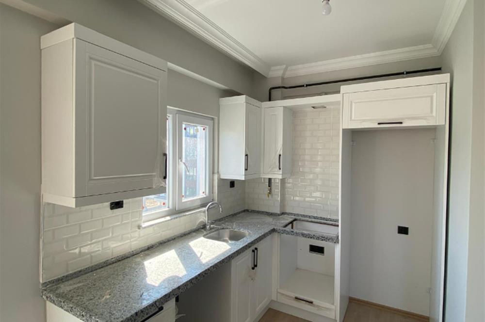 CENTURY 21'DEN CUMHURİYETTE 1+1 SATILIK DAİRE!