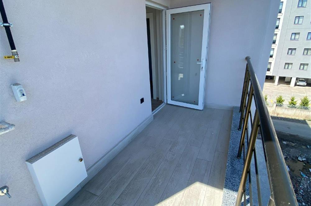 CENTURY 21'DEN CUMHURİYETTE 1+1 SATILIK DAİRE!