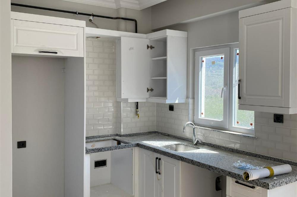 CENTURY 21'DEN CUMHURİYETTE 1+1 SATILIK DAİRE!