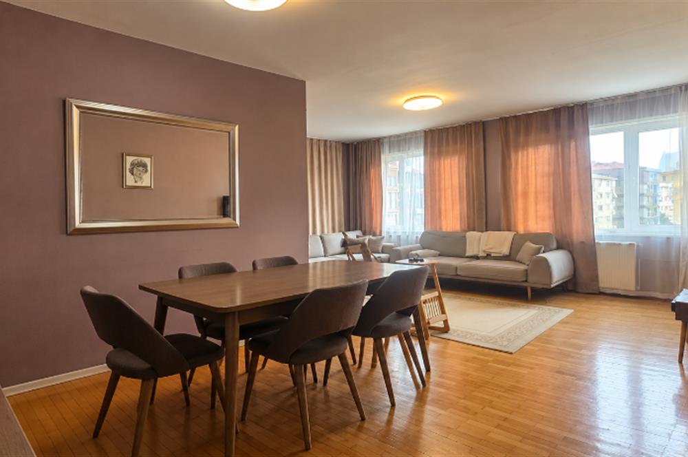 İntaş Sitesi B Blok'ta Park Manzaralı 3+1 Satılık Daire