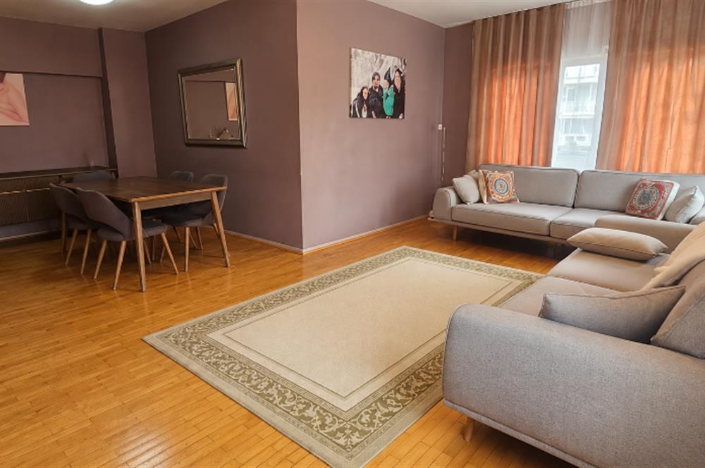 İntaş Sitesi B Blok'ta Park Manzaralı 3+1 Satılık Daire