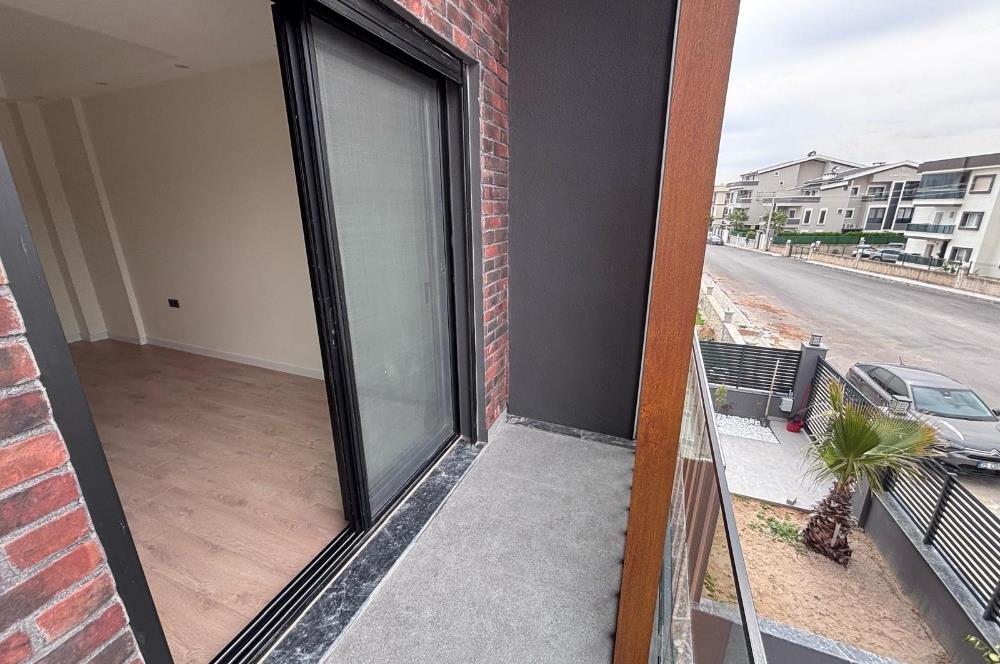 MENDERES CENTURY 21 POYRAZ'DAN ÖZEL HAVUZLU  3+1 LÜKS VİLLA