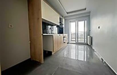 MENEMEN IRMAK MAH.HAVUZLU SİTEDE, E,BANYOLU SATILIK 3+1 DAİRE