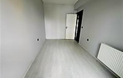 MENEMEN IRMAK MAH.HAVUZLU SİTEDE, E,BANYOLU SATILIK 3+1 DAİRE