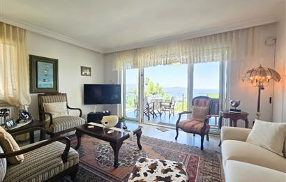 Bodrum-Yokuşbaşı kale manzaralı tripleks satılık villa