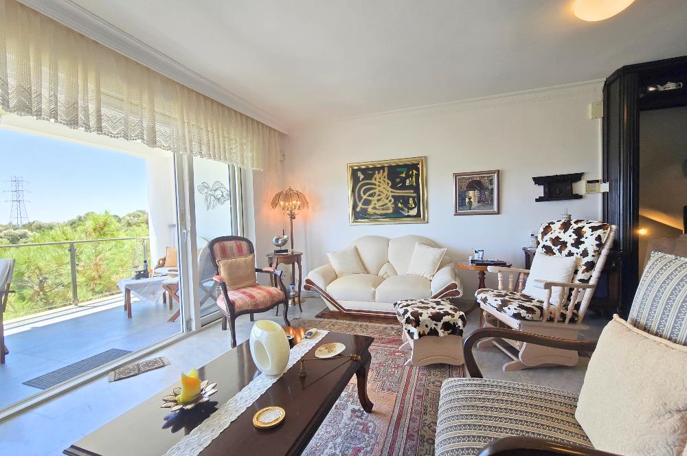 Bodrum-Yokuşbaşı kale manzaralı tripleks satılık villa