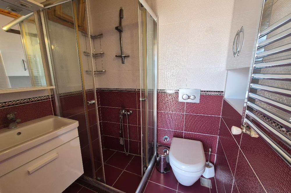 SARIYER YENİMAHALLE'DE BOĞAZ MANZARALI EŞYALI STÜDYO DAİRE 