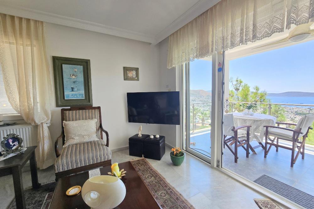 Bodrum-Yokuşbaşı kale manzaralı tripleks satılık villa