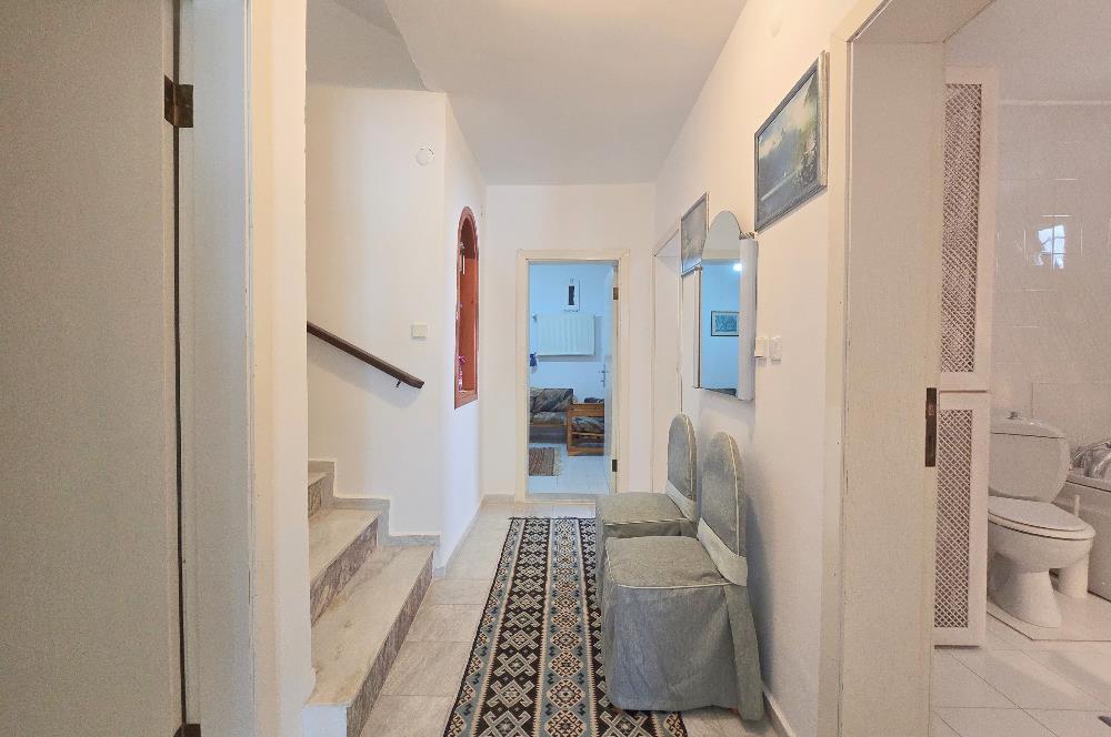 Bodrum-Yokuşbaşı kale manzaralı tripleks satılık villa