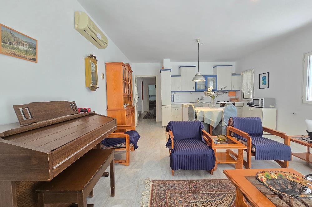 Bodrum-Yokuşbaşı kale manzaralı tripleks satılık villa