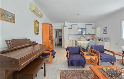 Bodrum-Yokuşbaşı kale manzaralı tripleks satılık villa