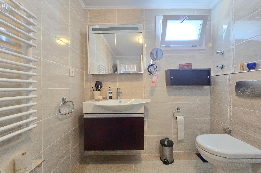 Bodrum-Yokuşbaşı kale manzaralı tripleks satılık villa