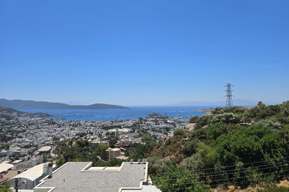 Bodrum-Yokuşbaşı kale manzaralı tripleks satılık villa