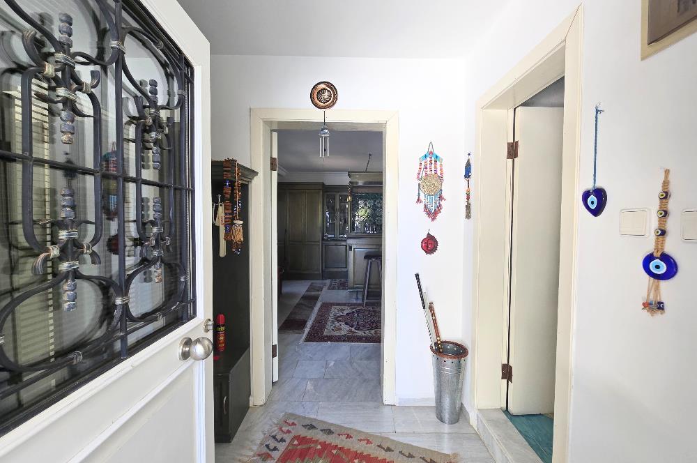 Bodrum-Yokuşbaşı kale manzaralı tripleks satılık villa