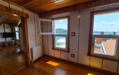 SARIYER YENİMAHALLE'DE BOĞAZ MANZARALI EŞYALI STÜDYO DAİRE 