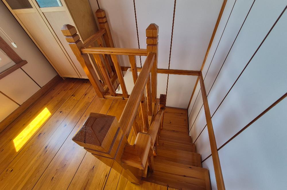 SARIYER YENİMAHALLE'DE BOĞAZ MANZARALI EŞYALI STÜDYO DAİRE 