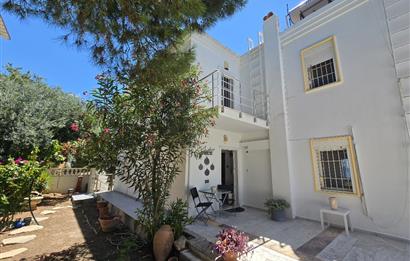 Bodrum-Yokuşbaşı kale manzaralı tripleks satılık villa