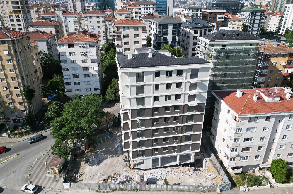 SAHRAYICEDİT'TE SIFIR BİNADA 300 m² KÖŞE DÜKKÂN | KİRALIK
