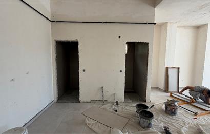 SAHRAYICEDİT'TE SIFIR BİNADA 300 m² KÖŞE DÜKKÂN | KİRALIK